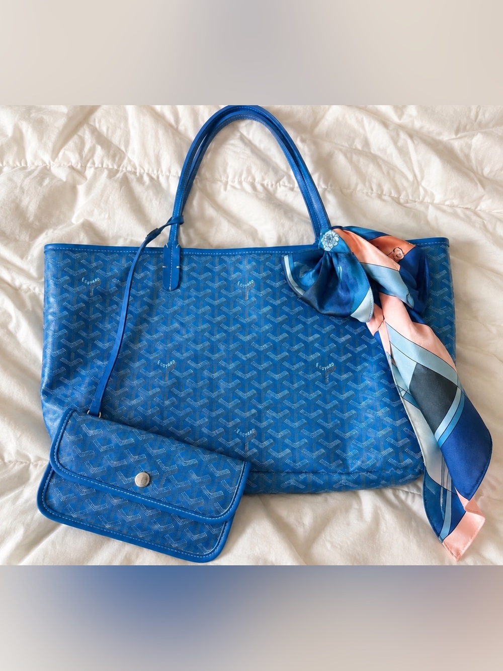 Bright Blue Patterned Tote with Matching Pouch